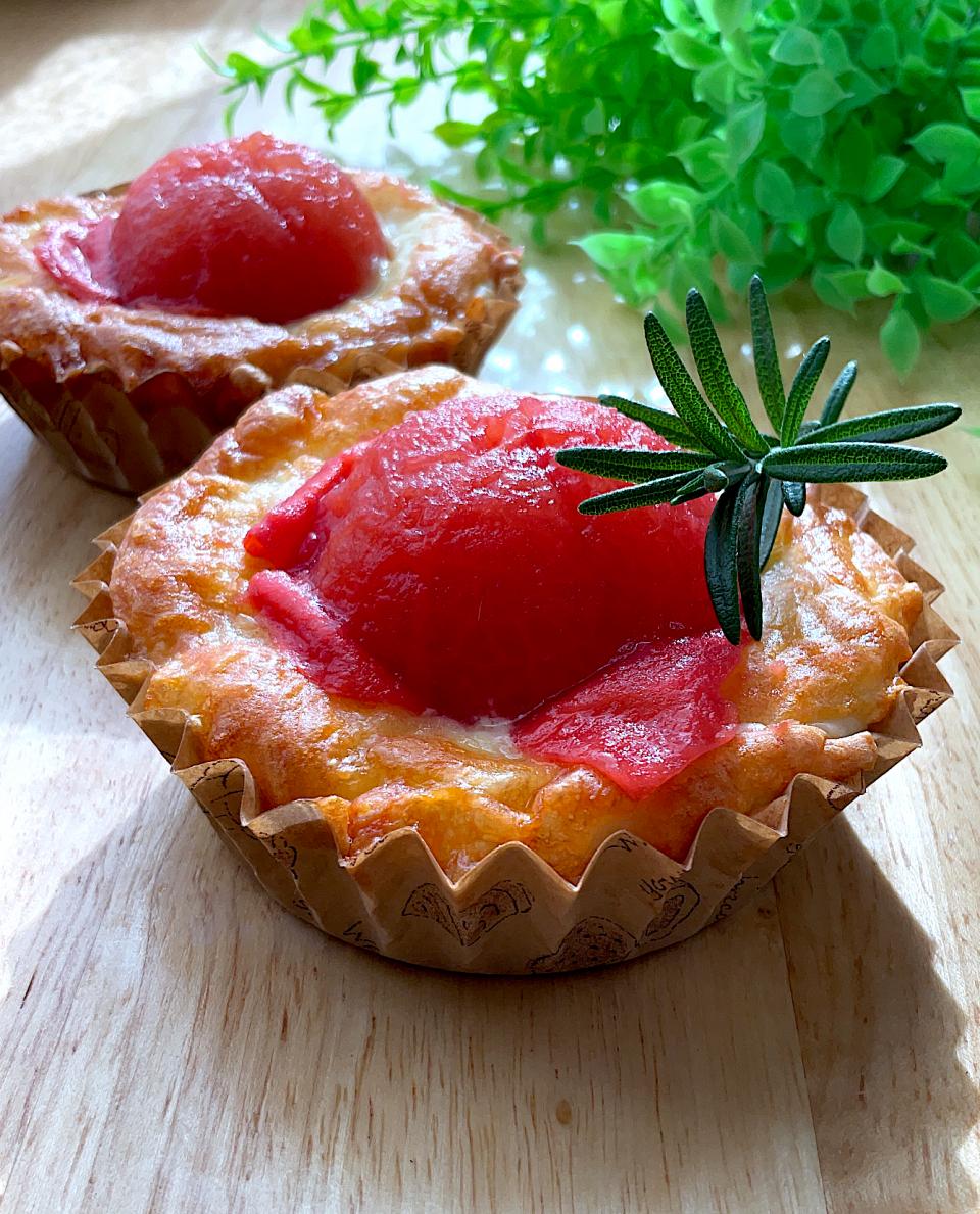トマトチーズパン🍅トマチー🍅