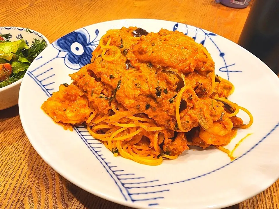 Spaghetti alla Panna Pomodoro e Gamberi
海老のトマトクリームスパゲッティ|Masahiko Aasanoさん