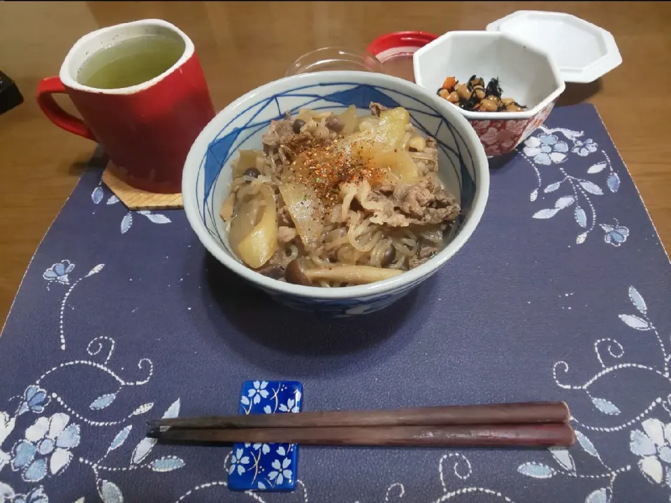 牛すき丼(昼飯)|enarinさん