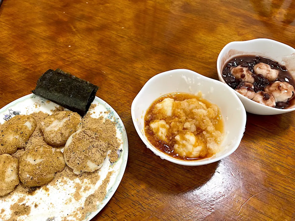 お昼ごはんは餅|さんだーさん