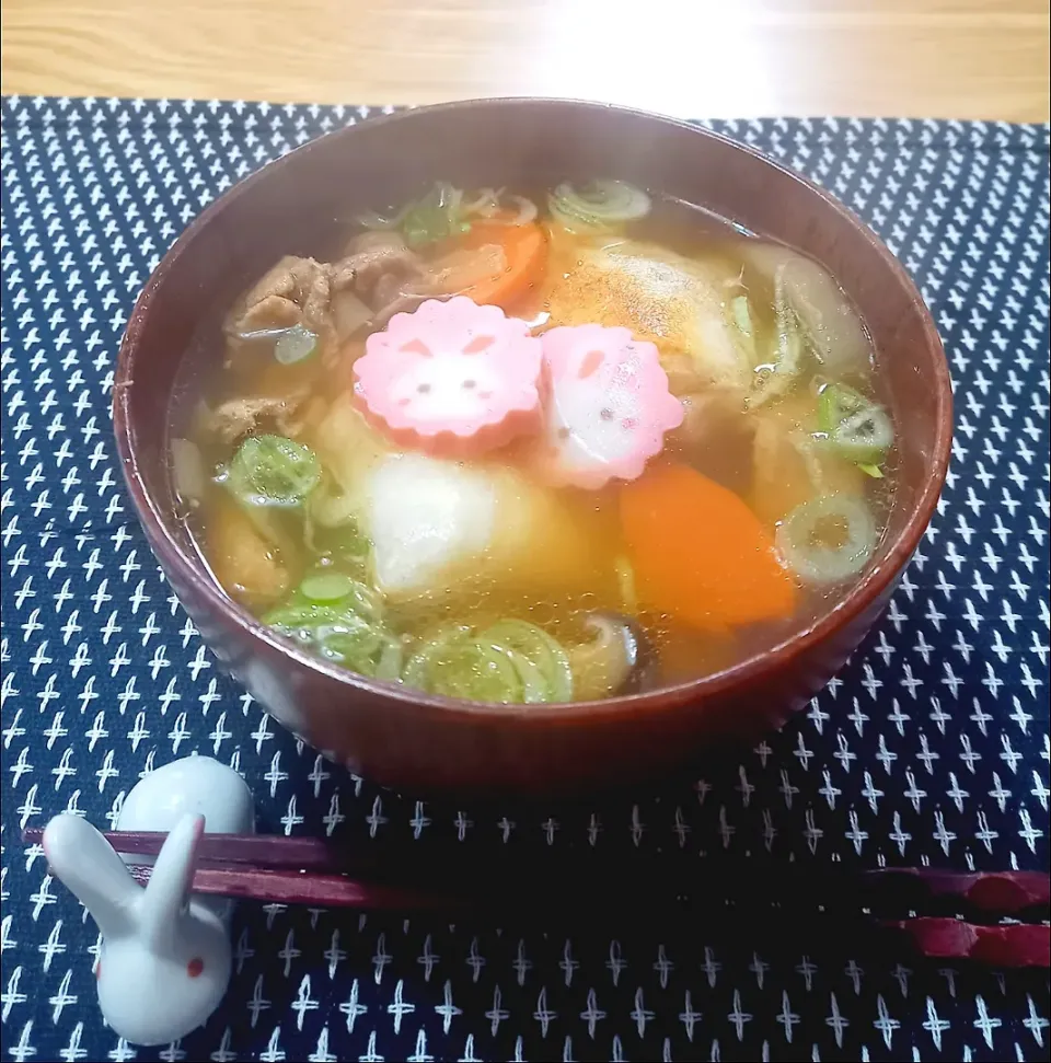 鴨けんちん汁でお雑煮
１人で朝御飯|ナオミさん