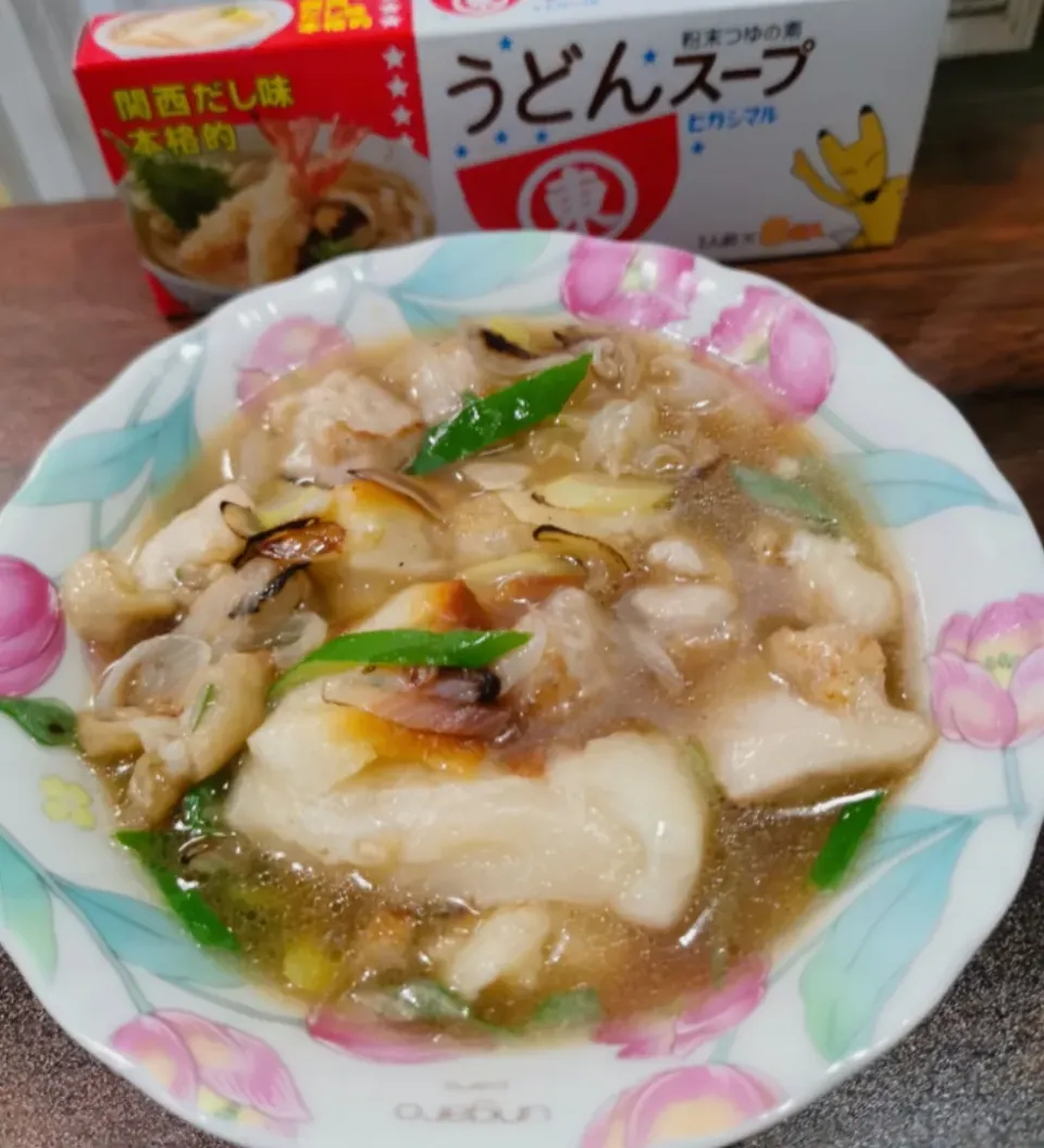 Snapdishの料理写真:うどんスープで

お雑煮👌グ〜です😺ゃあ😀|ペンギンさん