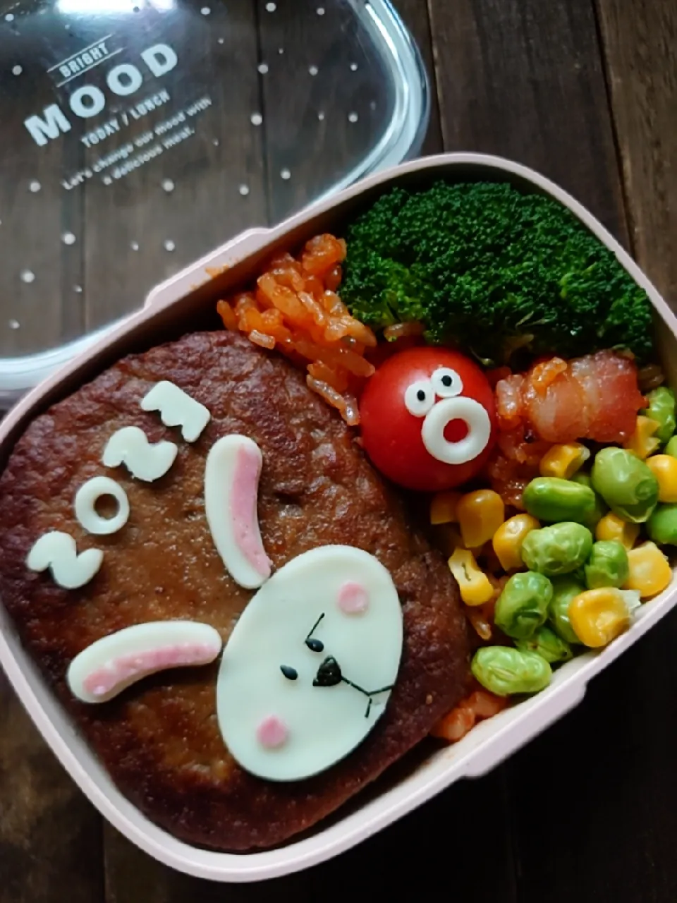 Snapdishの料理写真:漢の…次女用🍱あけおめチーズハンバーグ弁当|ᵏᵒᵘさん