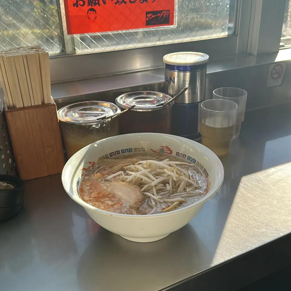 ＃ラーメン　明けました　＃朝ラー　おめでとう　＃夜勤明け　今年も　＃ホープ軒|Hajime Sakaiさん