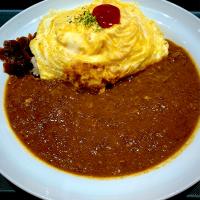 オムライス欧風ビーフカレー