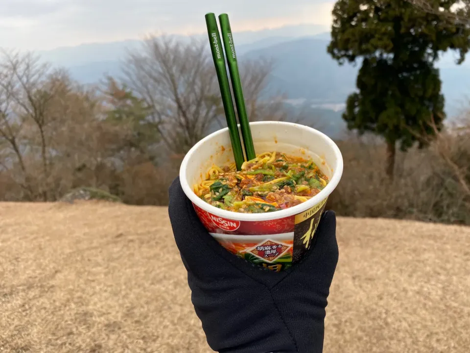 2023年　カップ麺初め|麻紀子さん