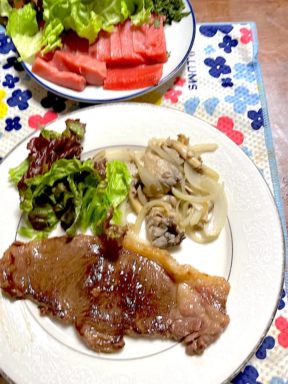 誕生日ステーキ🥩　刺身|4jinoanataさん