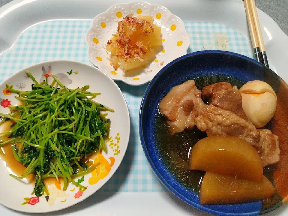 豚の角煮、豆苗の炒め物、数の子|みゅうみゅうさん