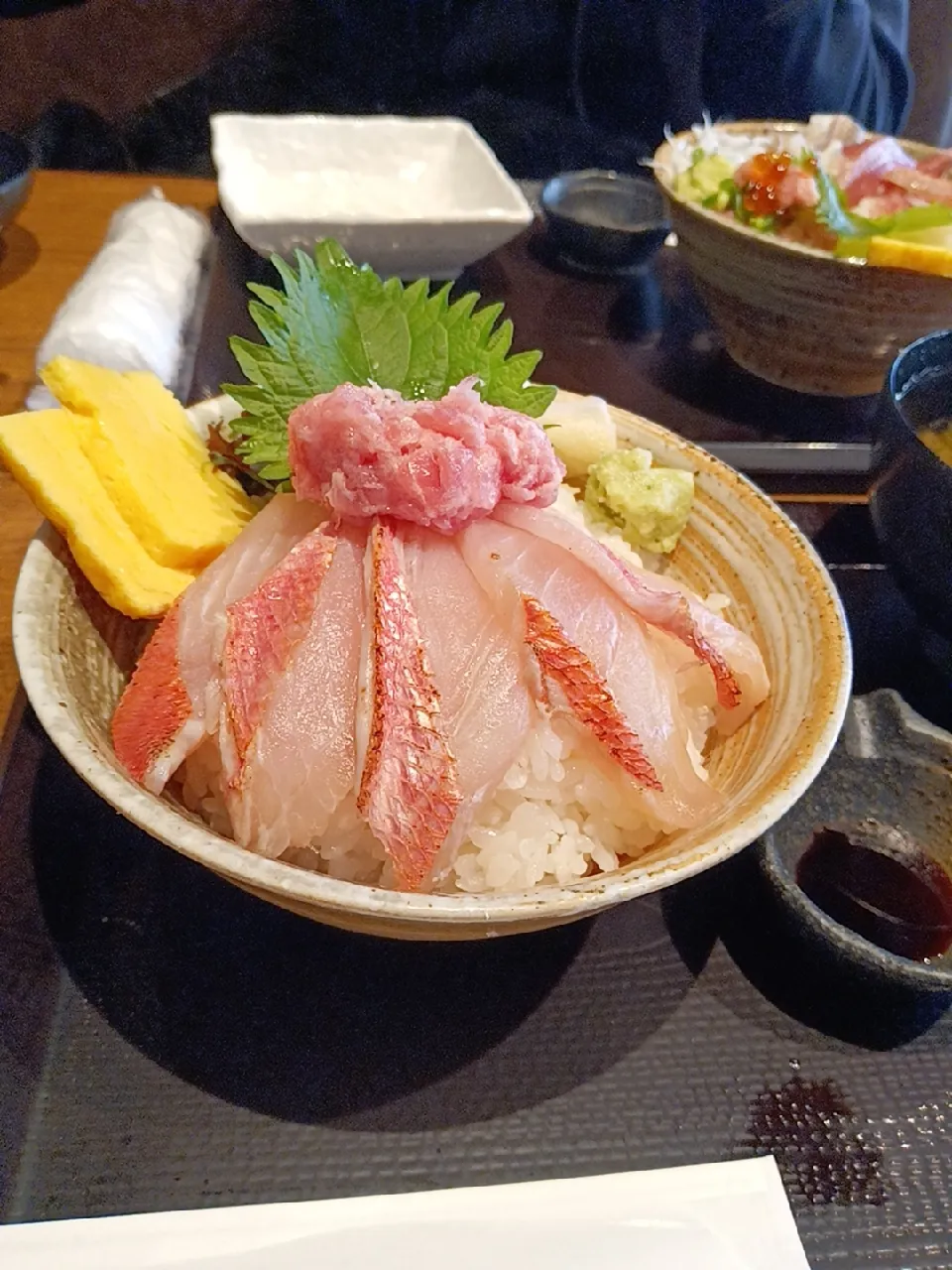 沼津港　佐政　炙り金目鯛丼|えつこさん