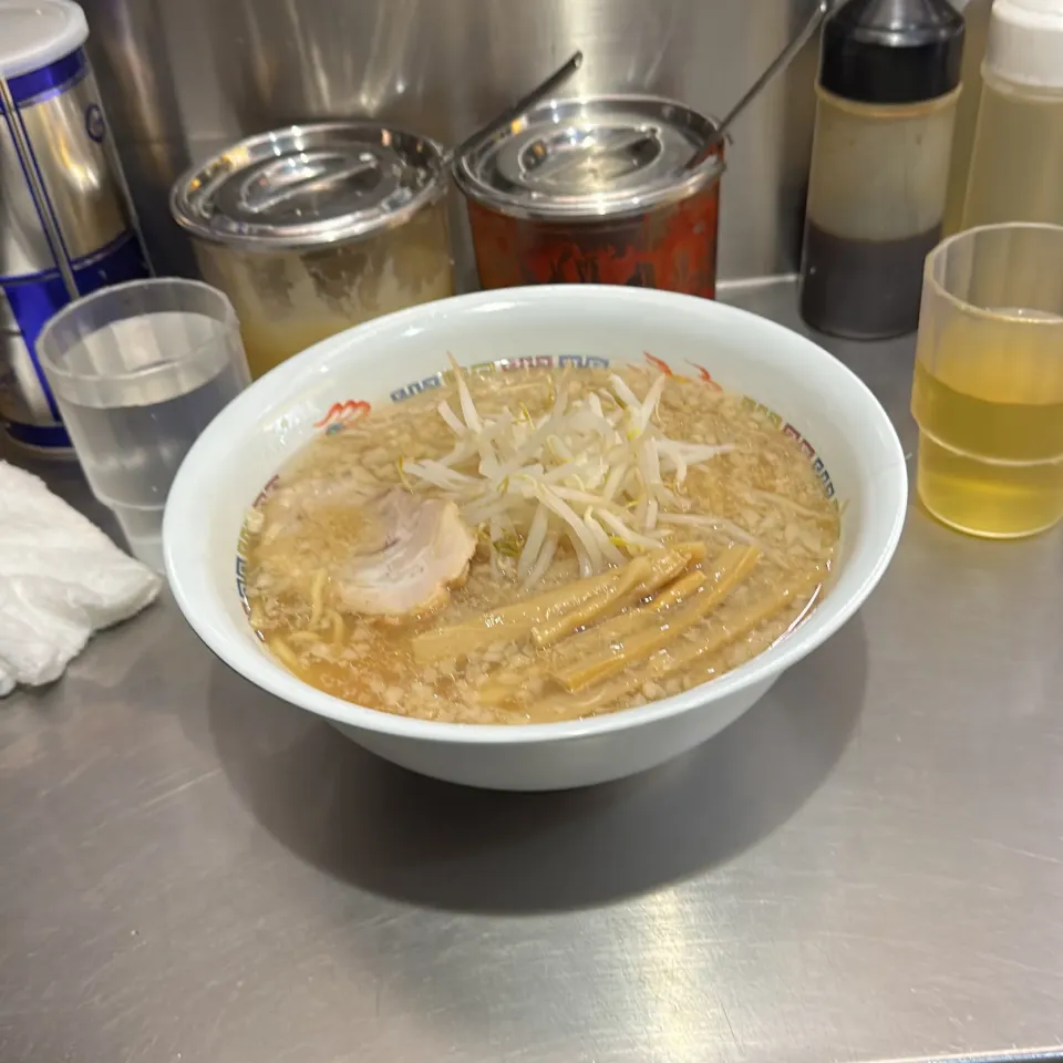 Snapdishの料理写真:やって来ました　＃ホープ軒　今日の　＃夜勤明け　今日も　＃ラーメン　＃朝ラー　してます|Hajime Sakaiさん