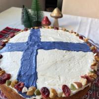 フィンランド国旗キャロットケーキ