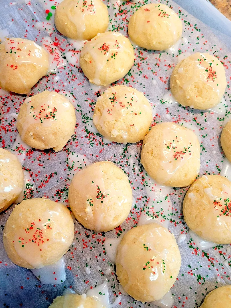 Italian Christmas Cookies|Erin Spencerさん