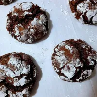 Chocolate Crinkle Cookies|Erin Spencerさん