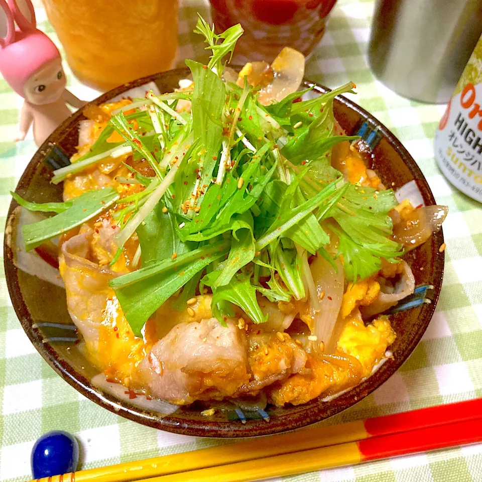 豚たま丼|こじゅわいさん