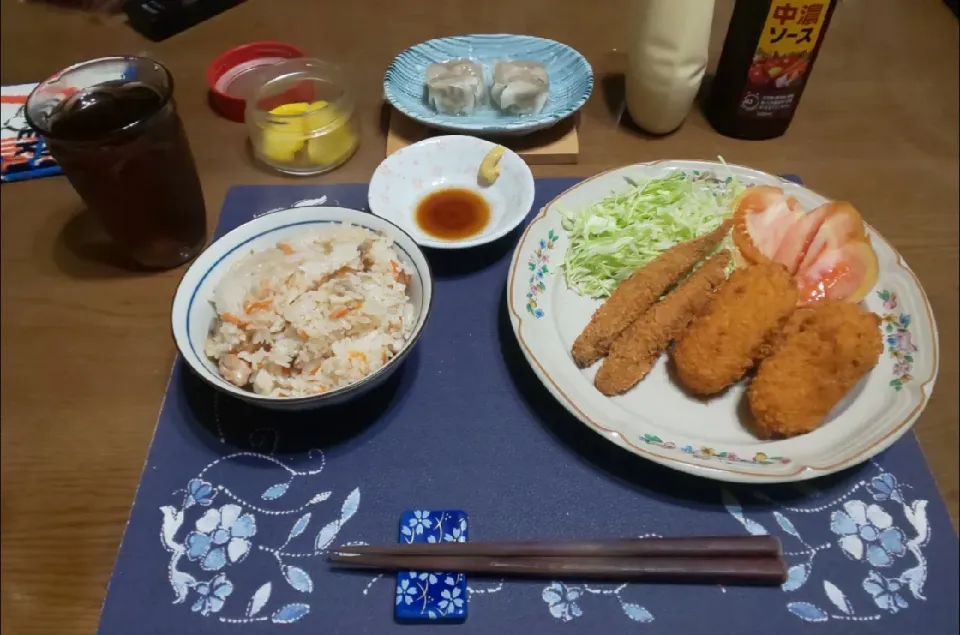 たこ飯と焼売とフライプレート(夕飯)|enarinさん