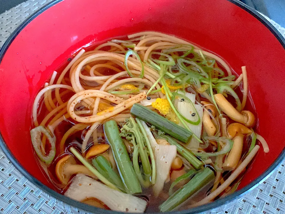 ZENB麺で山菜そば風に|yumyum😋さん