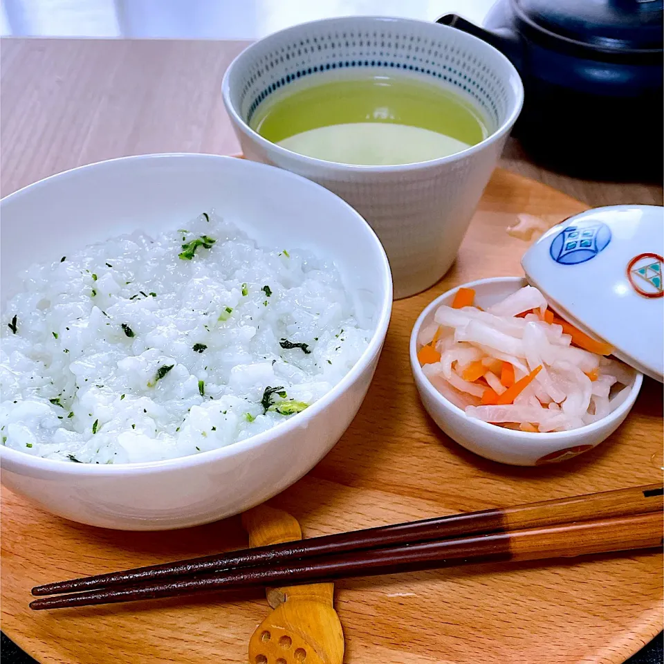 なんだか胃が浄化されそう😊　七草粥🍲|Sの食卓さん