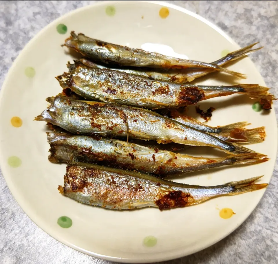 焼き柳葉魚|郁ちゃんさん