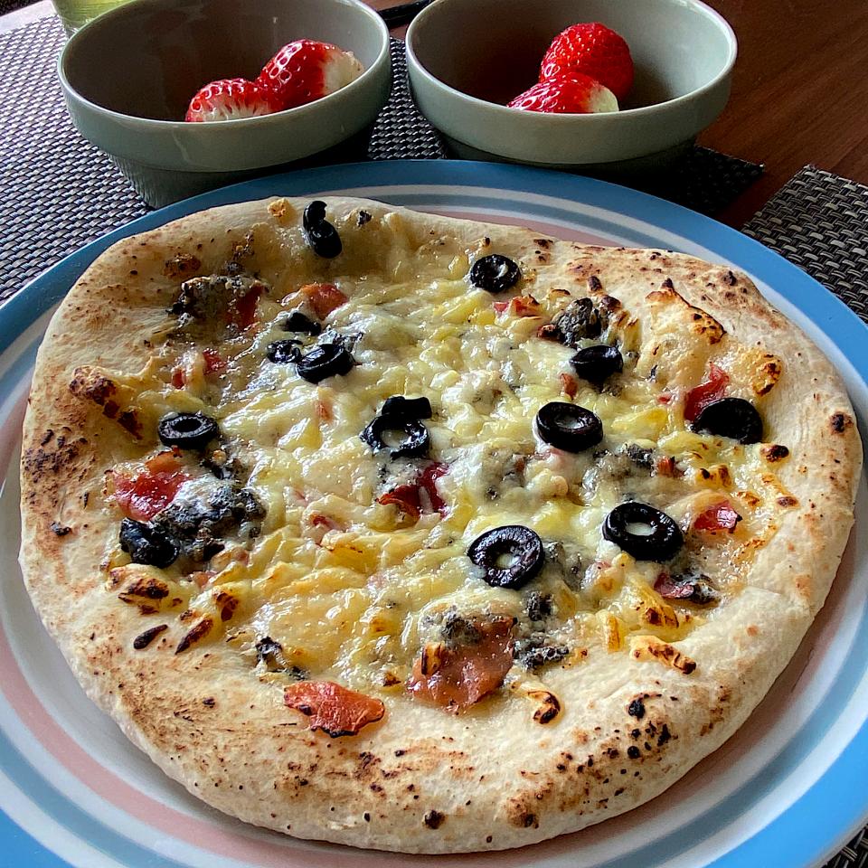 ピッツァ🍕クアトロフォルマッジ風