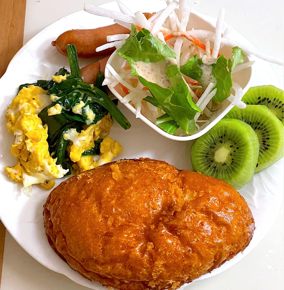 カレーパン朝ごはん