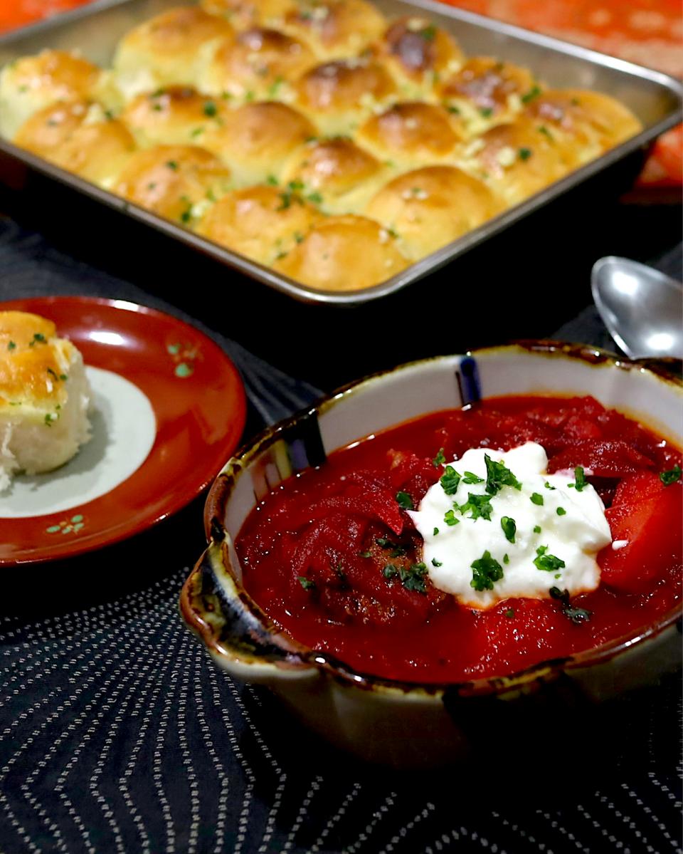 ボルシチとパンプーシュカ🇺🇦
