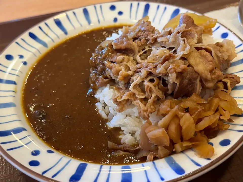 牛肉カレー小盛り🍛|KOMAさん