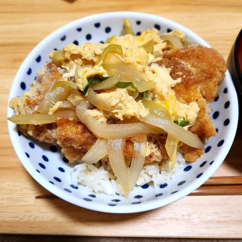 とじれなかったカツとじ丼|おでんくんさん