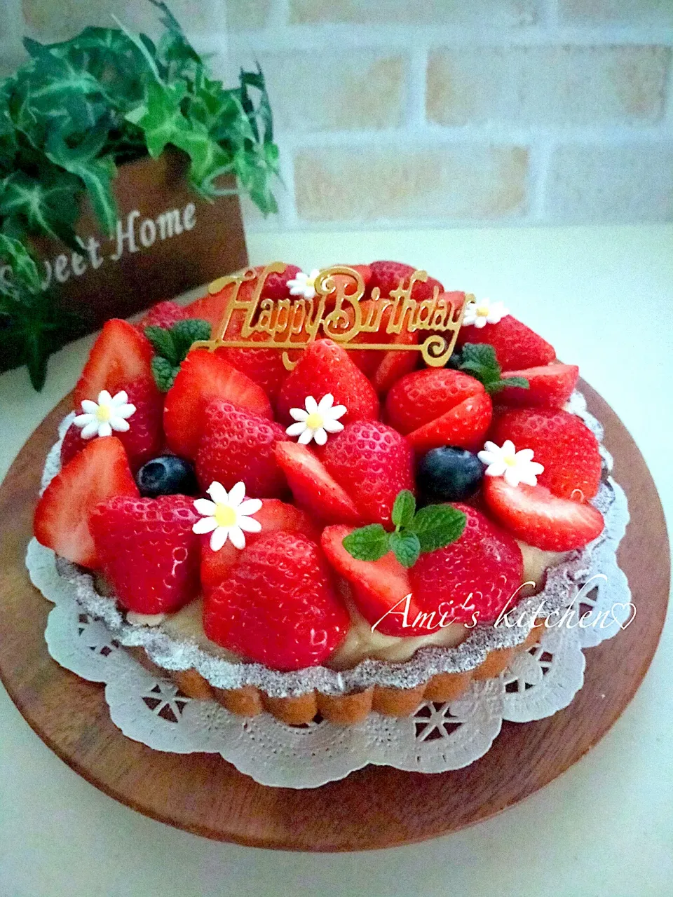 苺タルト😆🍓|あみさん