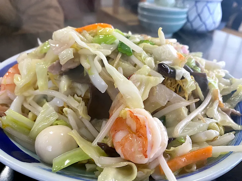 Snapdishの料理写真:海鮮パリパリ皿うどん　上海飯店|チルさん