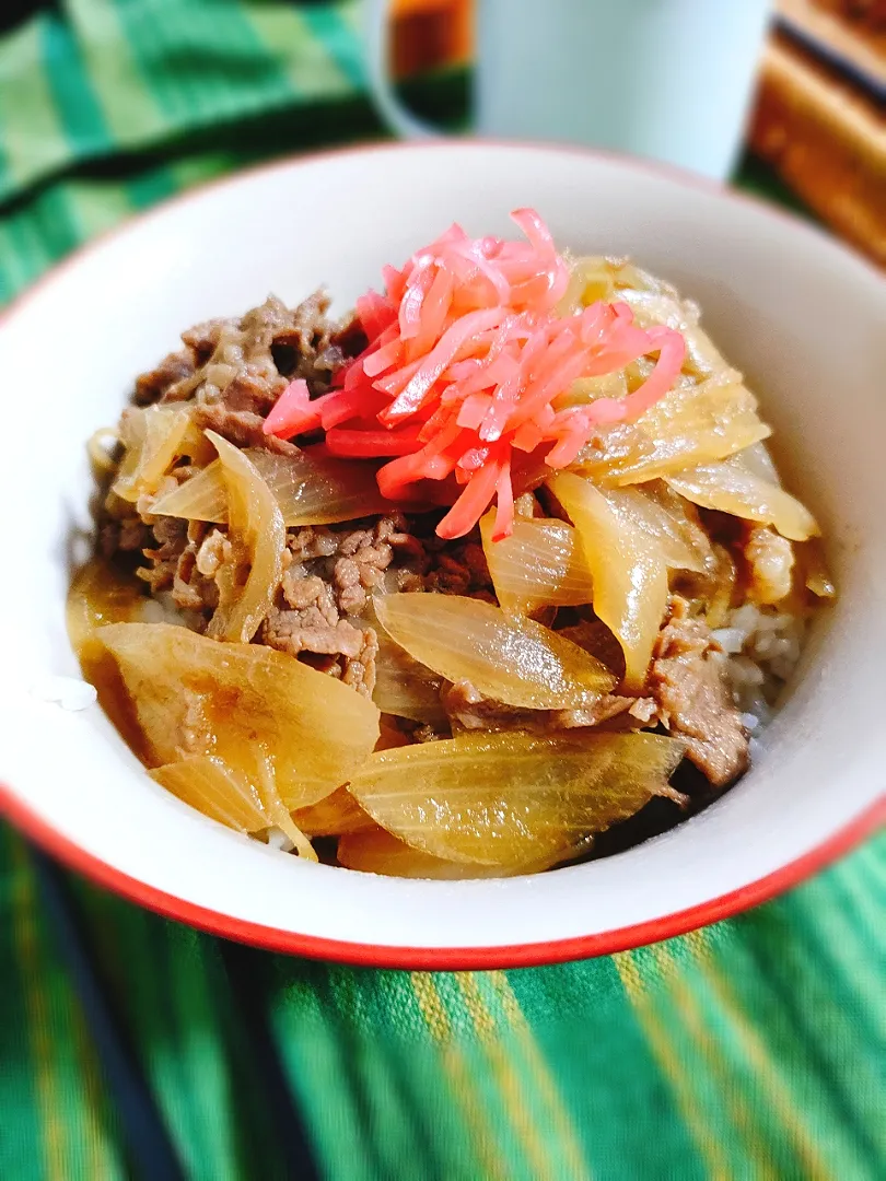 吉野家風牛丼
作って食べるのが1番旨い|mikeyさん