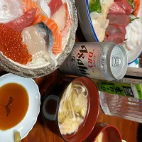 Snapdishの料理写真:海鮮丼|しゅりさん