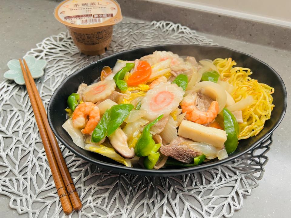 「あんかけ焼きそば」