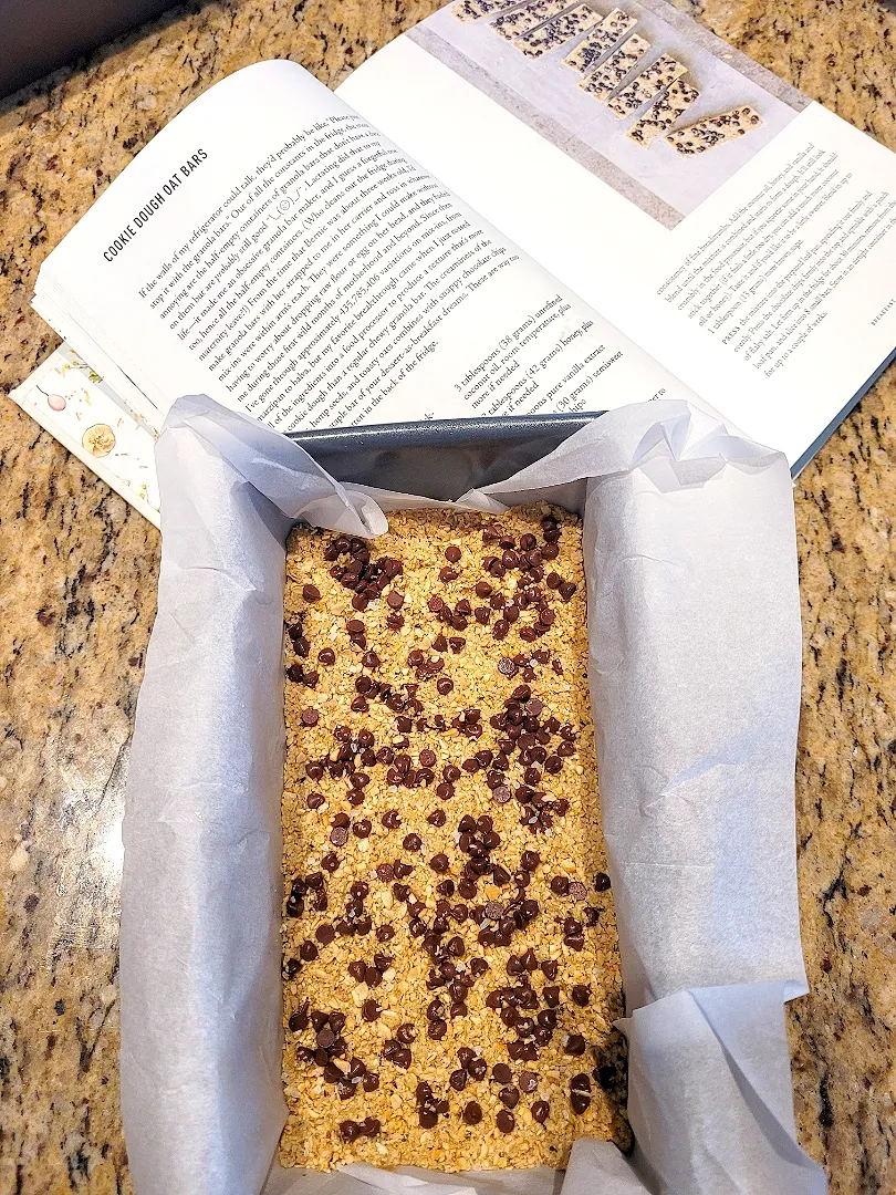 cookie dough oat bars|Erin Spencerさん