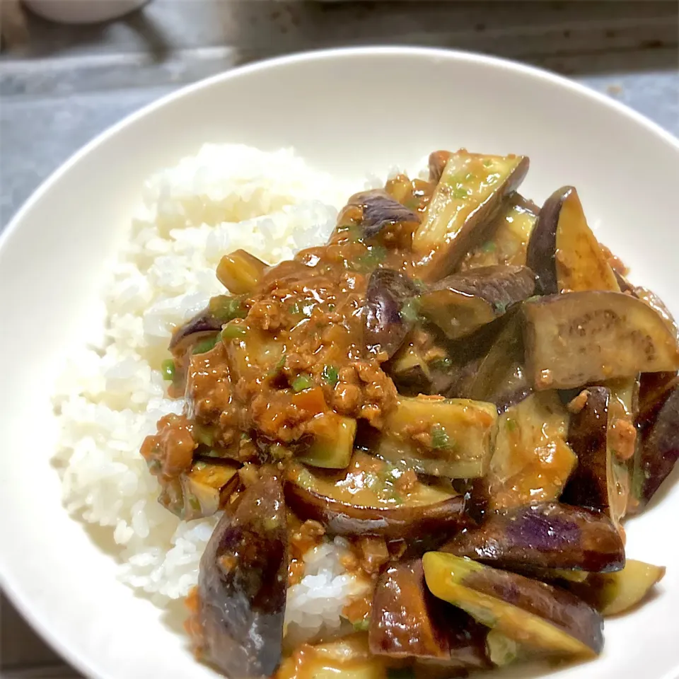 今夜は、高値が続く茄子の肉味噌炒め🍆を頂きました😋👍|ギムレットさん