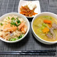 鮭の炊き込みご飯、豚汁|ちぼさん