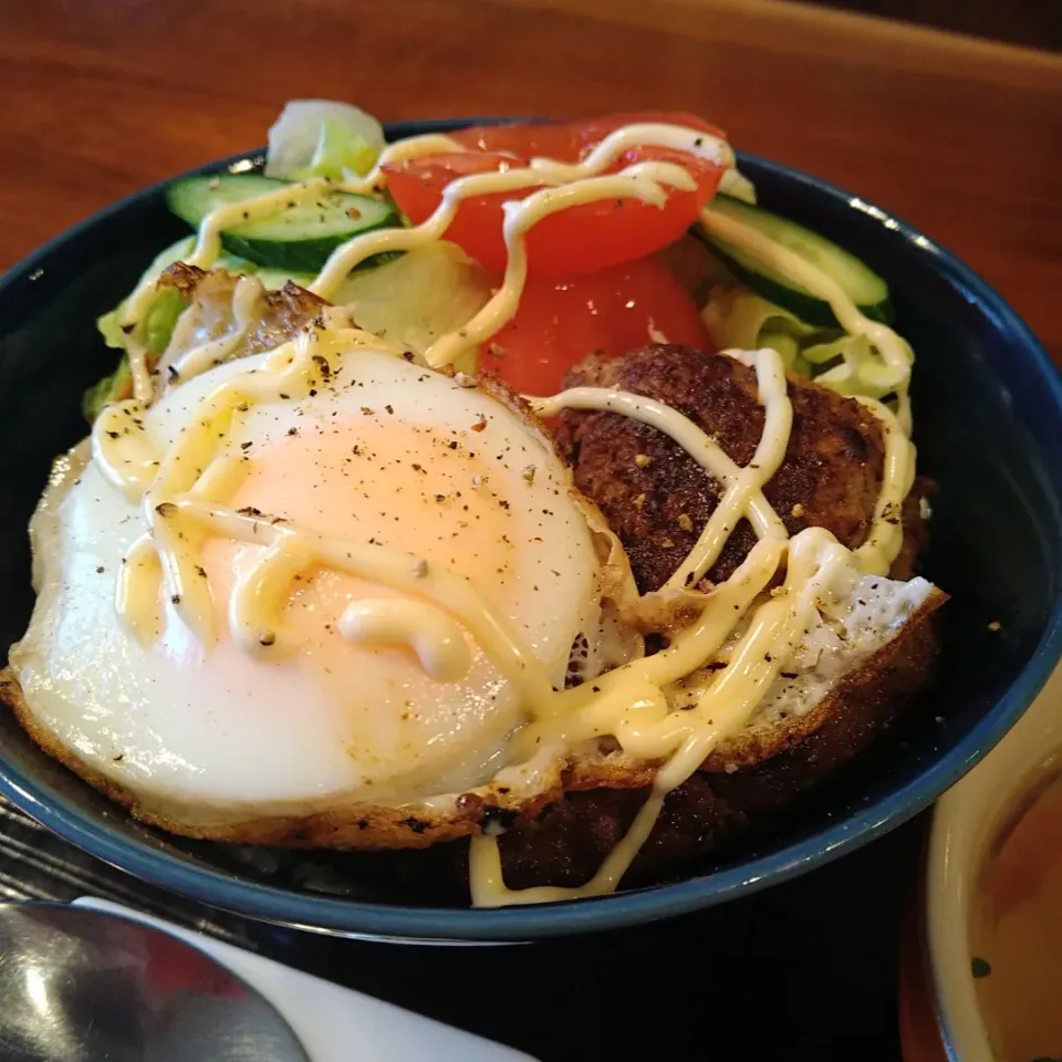 Snapdishの料理写真:ロコモコ丼|Jay20170327さん