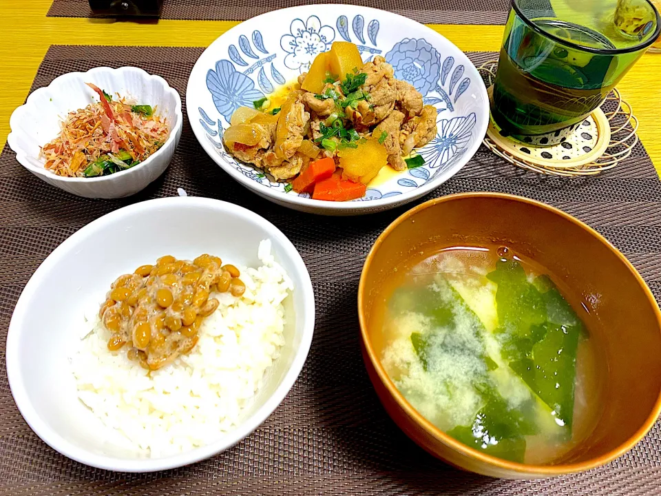 肉じゃが　ほうれん草の煮浸し|ぴのさん