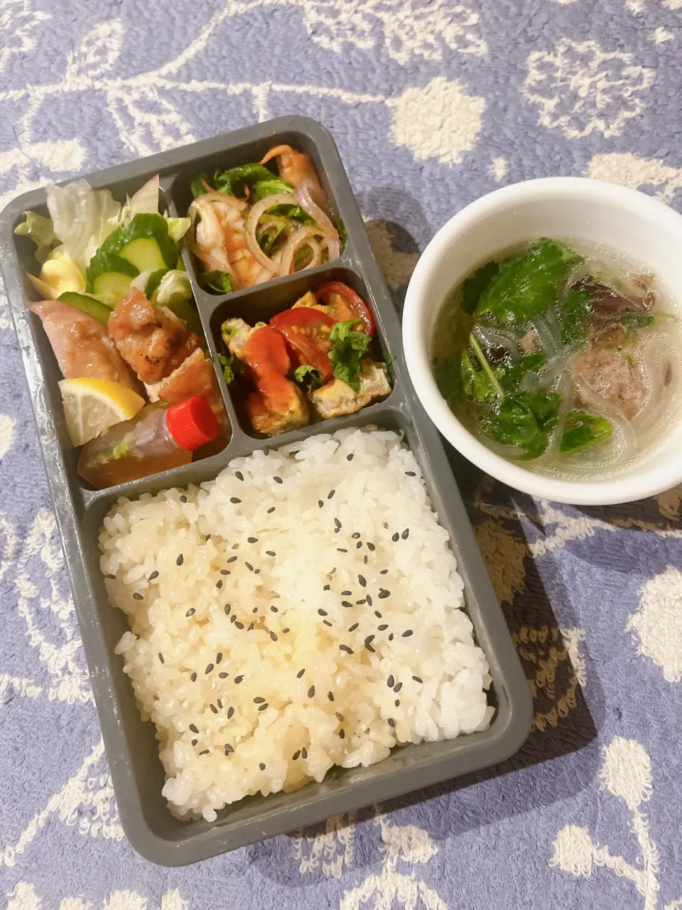 Snapdishの料理写真:エスニックなお弁当|とぴさん