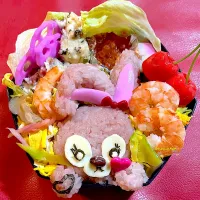 Snapdishの料理写真:赤飯・ちらし寿司弁当|☆aikon☆さん