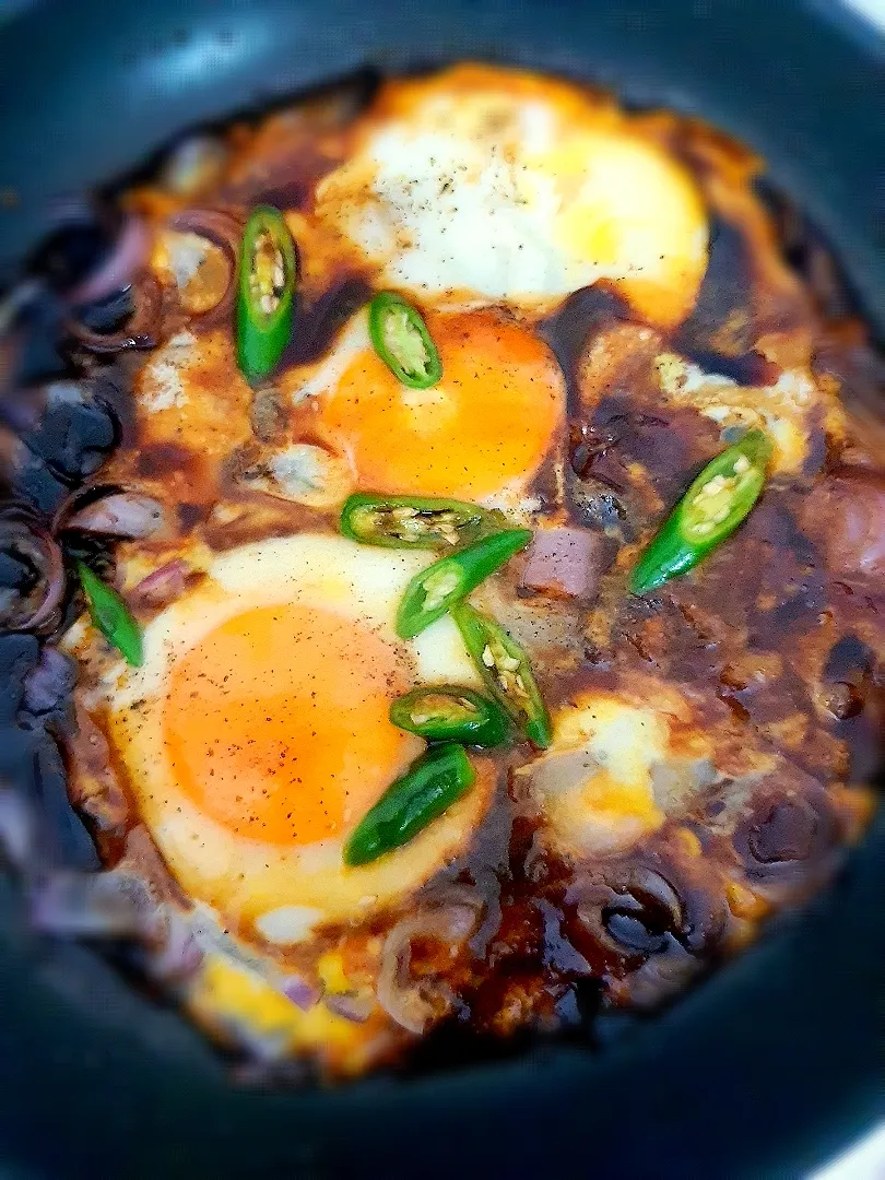 Fried Egg with Sweet Soy Sauce &  drizzled with Lime Juice|feeqsyaneeさん