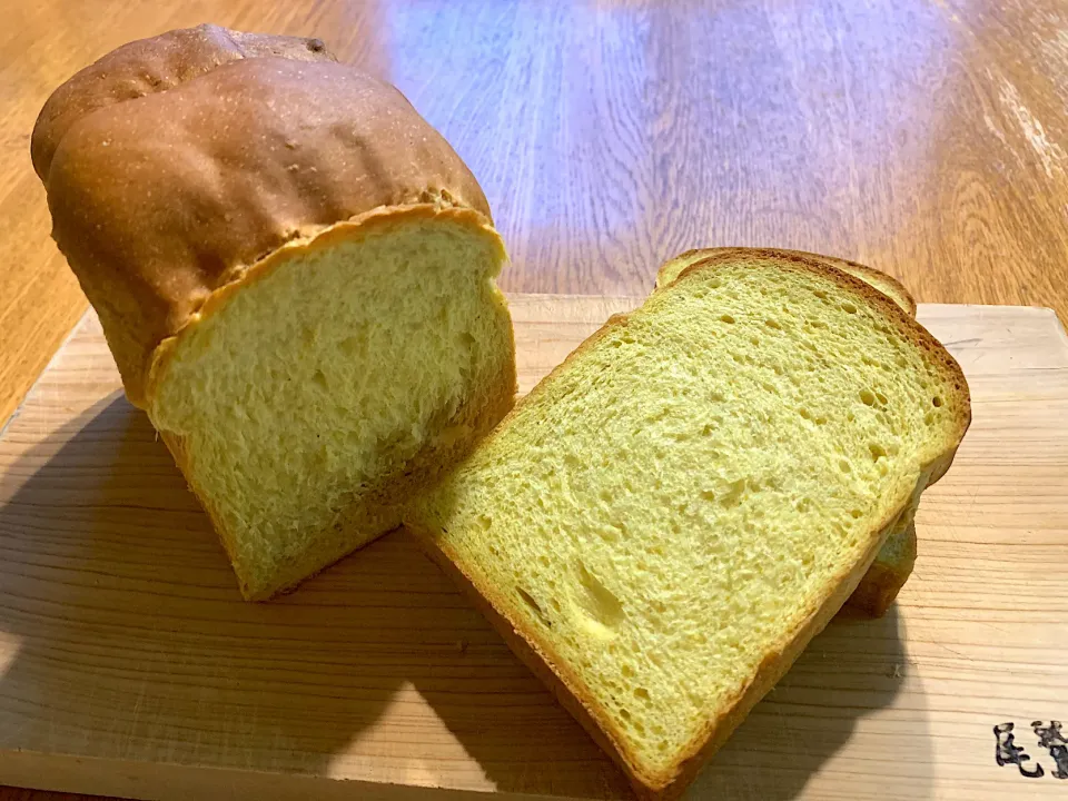 カレー食パン🍞|いちごさん