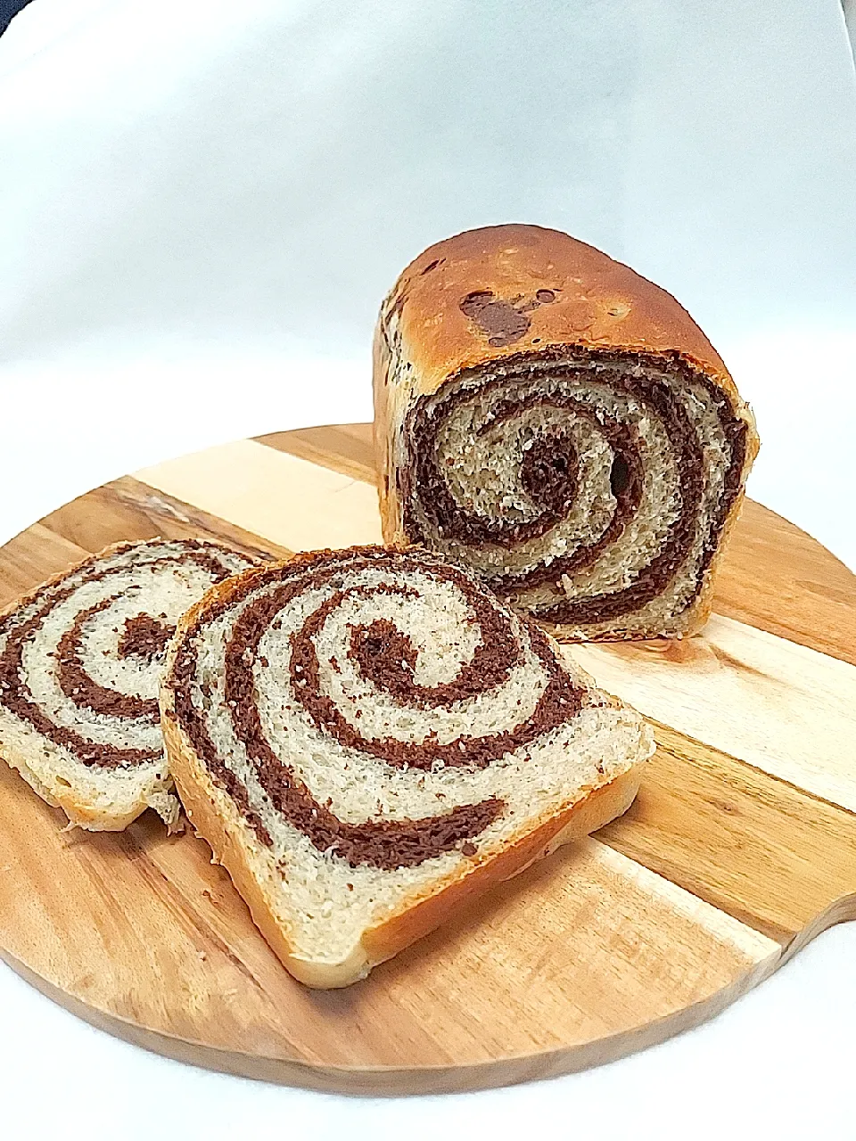 ココアのぐるぐる🌀バナナ食パン🍞
水分ほぼ、バナナ🍌|Keiさん