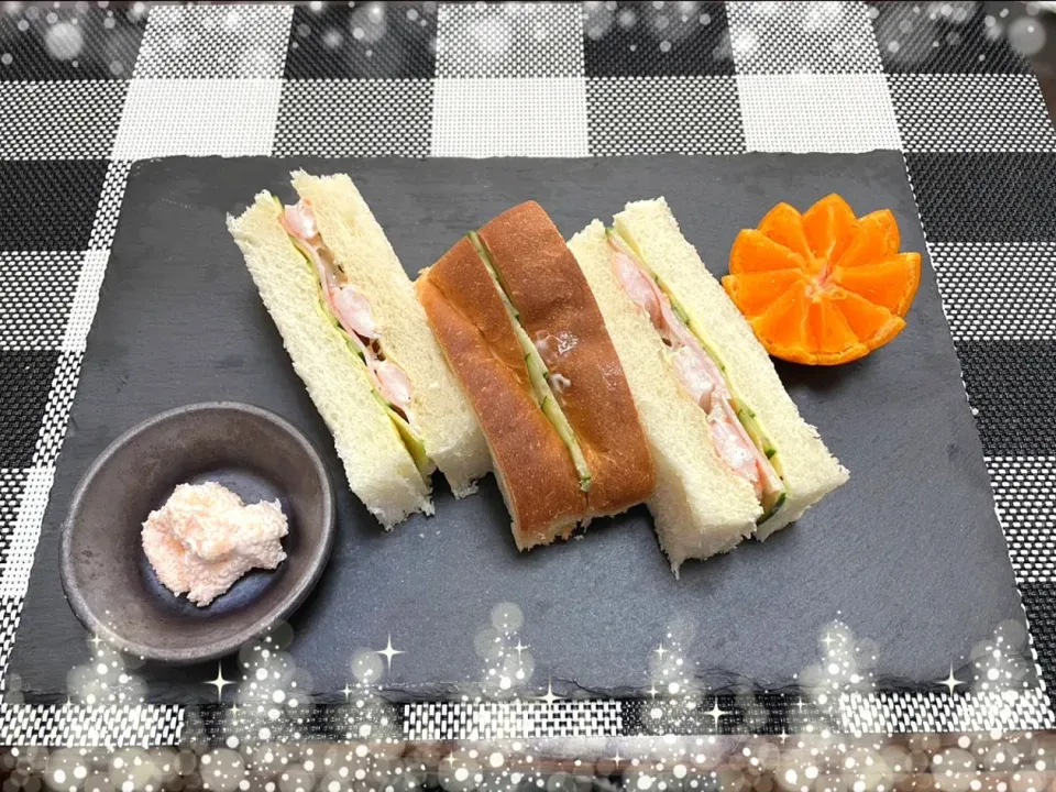 🥪フジパン北海道小麦のハム海老サンドイッチ🥪|foodanalystＭＩＫＩさん