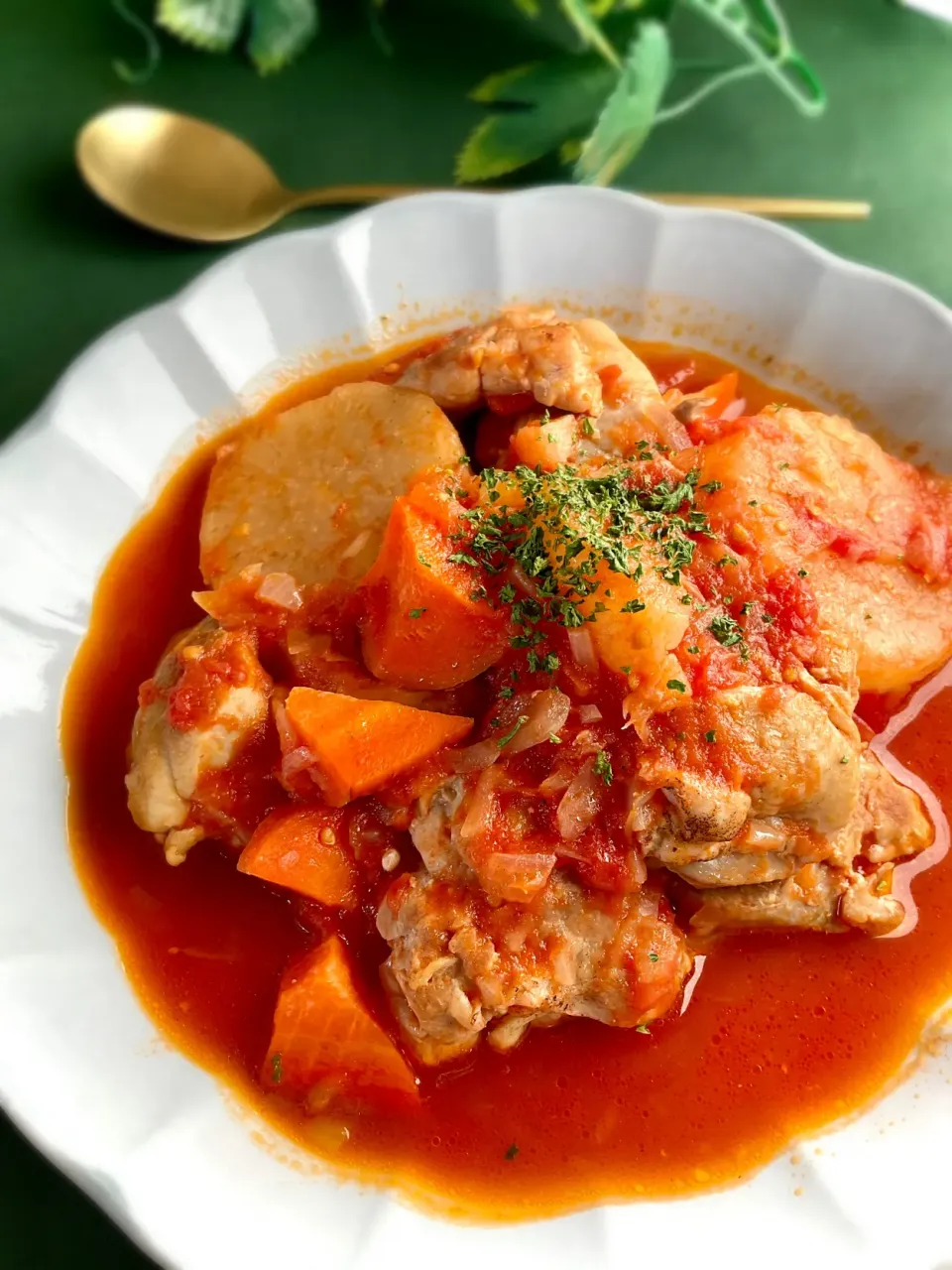 大根と鶏肉のトマト煮込み|スイーツポテトさん