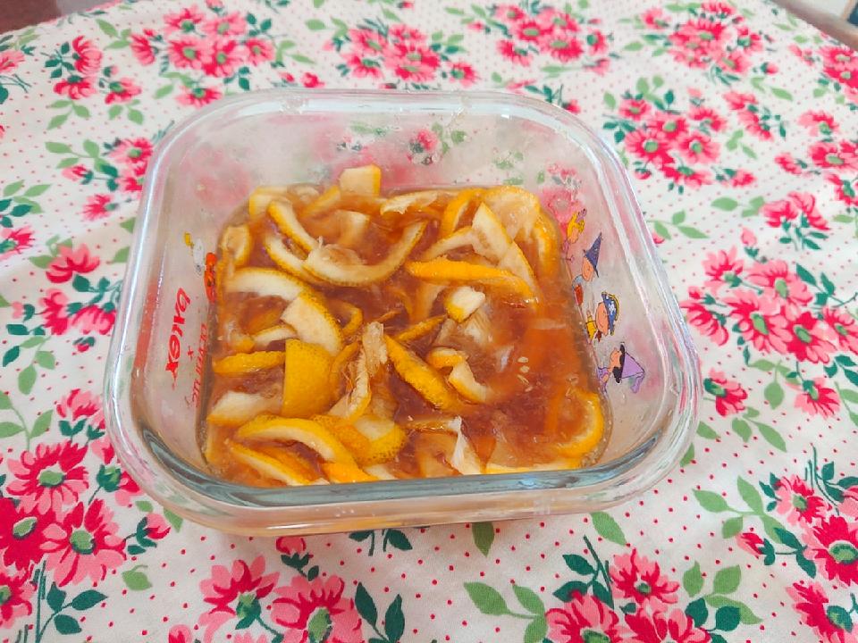 イチロッタさんの料理 『完熟柚子皮の砂糖揉み』✨✨✨縁起のいい黄色いお料理はいかがですか。😁