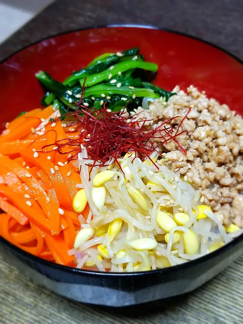 パパ盛付け👨ビビンバ丼|ぱんだのままんさん