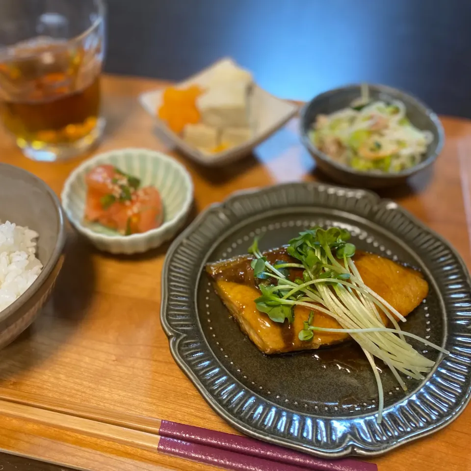 ぶりのバター醤油焼き|ちぐあささん