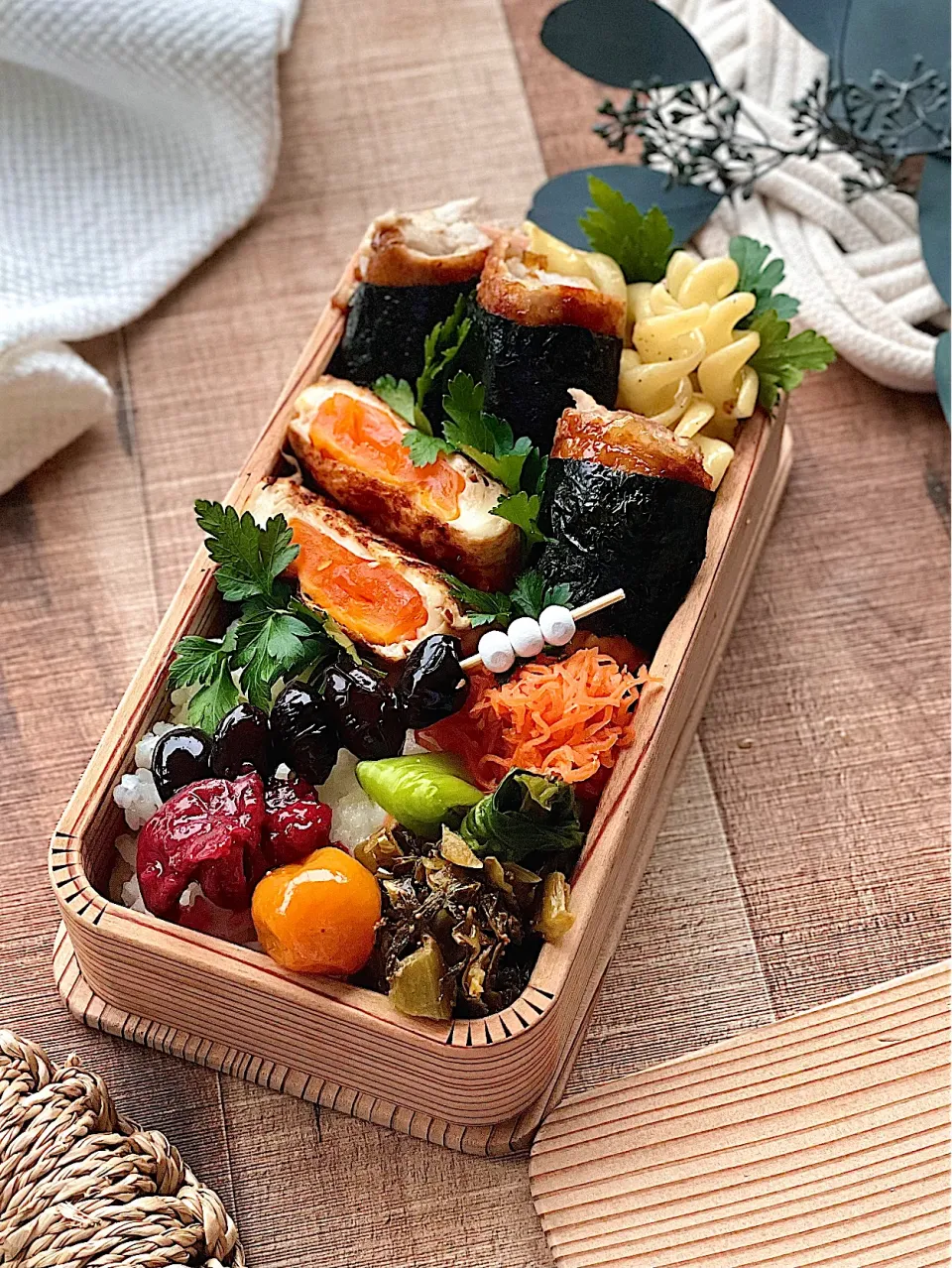 今日のお弁当🍱〜下茹で済みの里芋で肉巻き磯部焼き〜|chiaki3（平川ちあき）さん