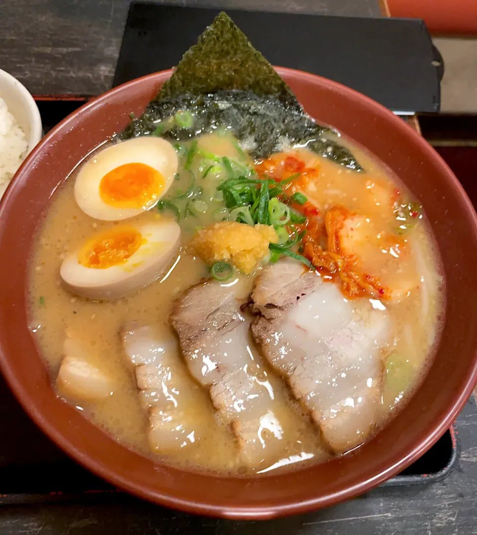 だるま八らーめん🍜味噌とんこつ|るみおんさん