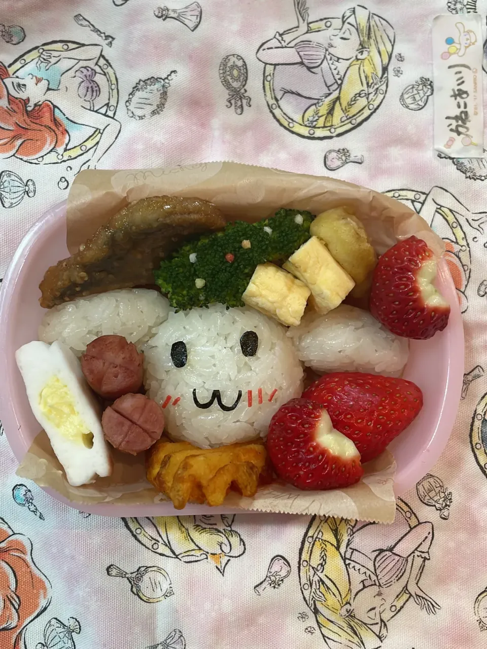 シナモンロール幼稚園お弁当|リリさん